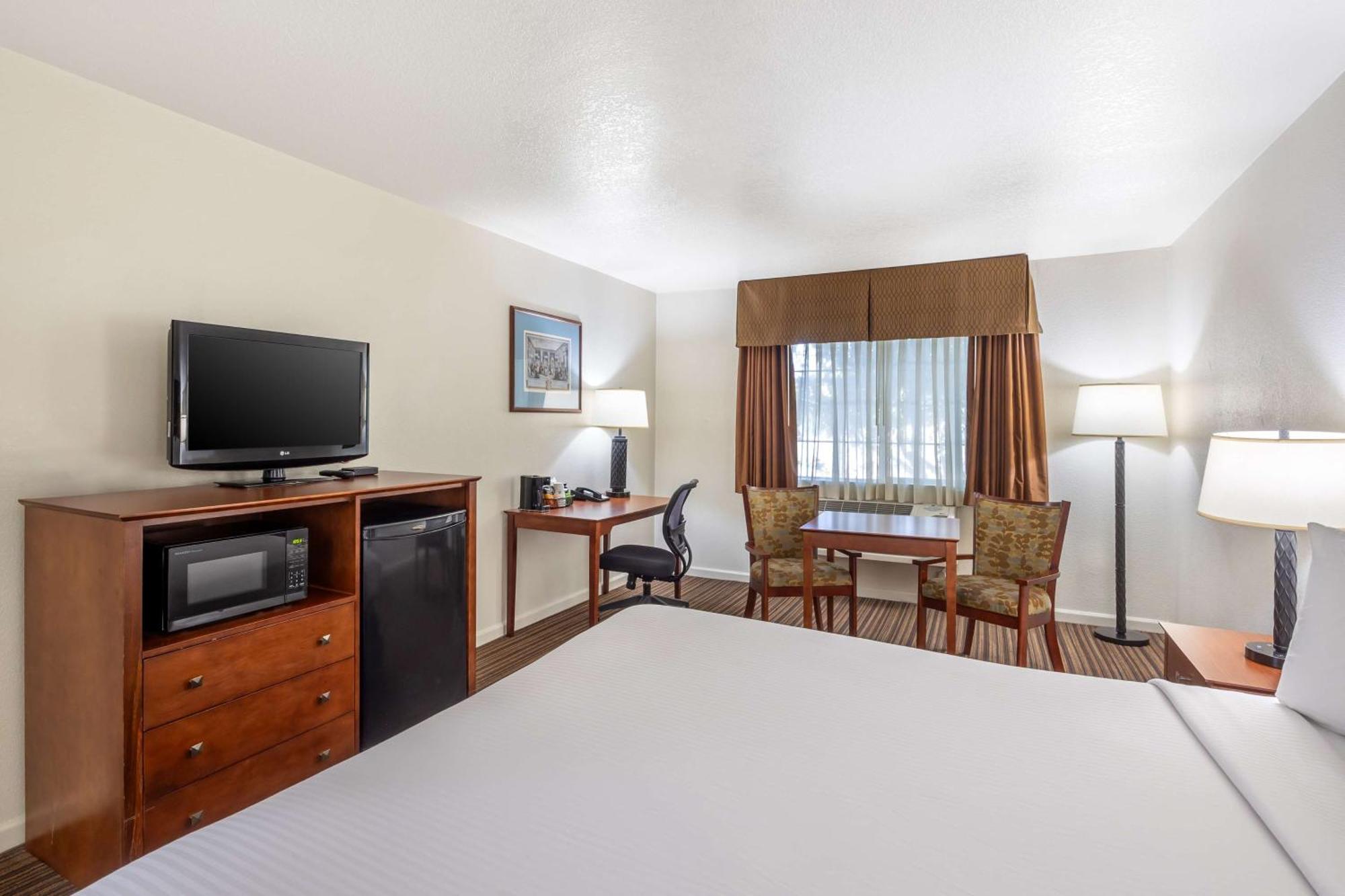 Best Western Capital City Inn Сакраменто Экстерьер фото